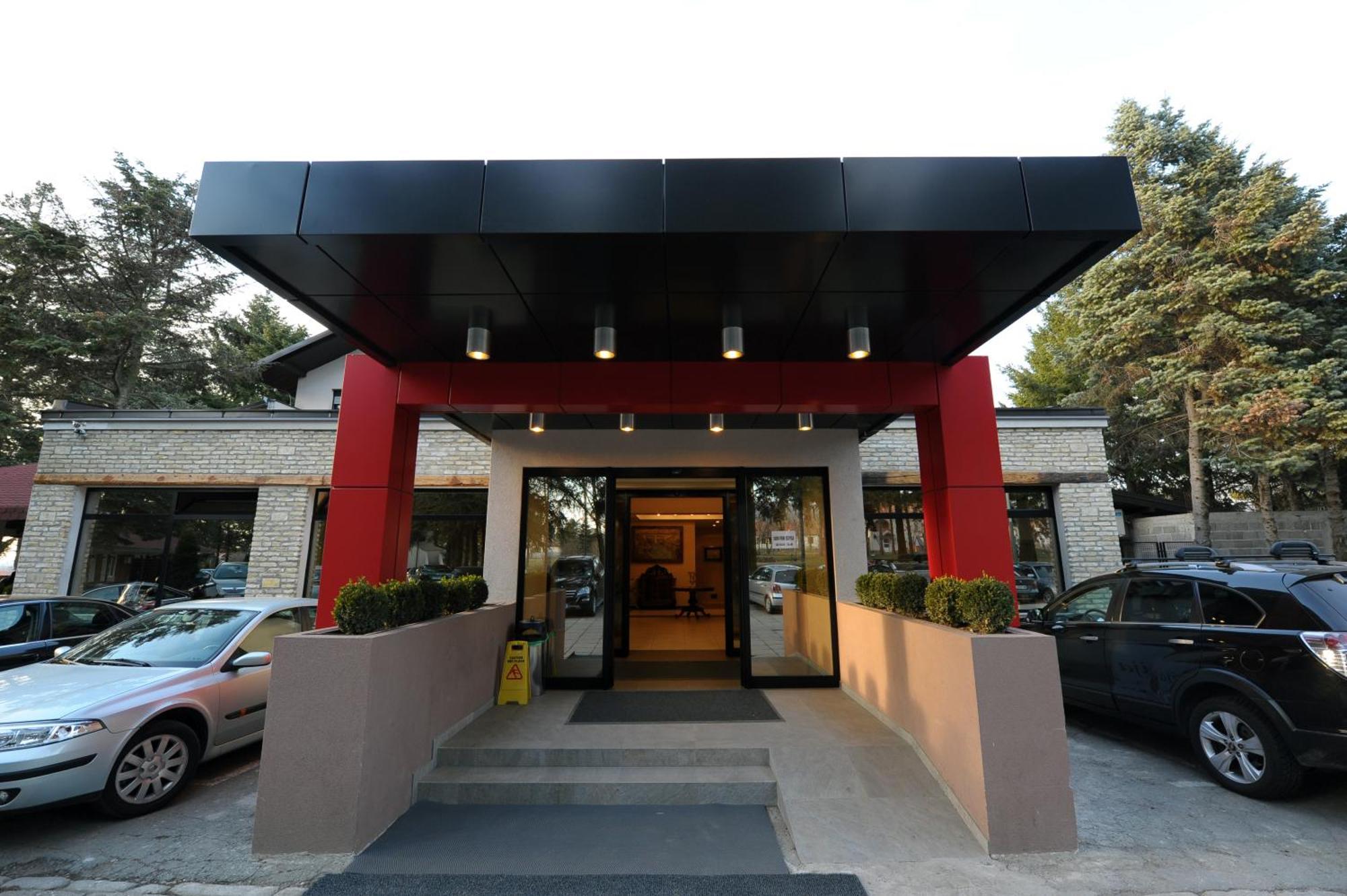 Hotel 1000 Ruza Belgrád Kültér fotó